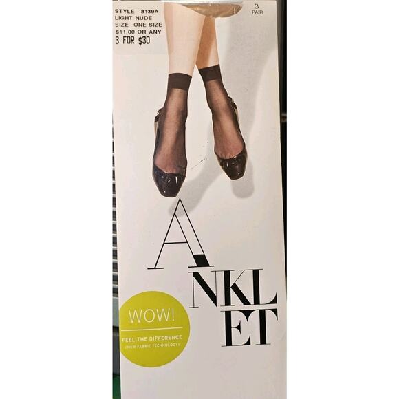 Nwt Nylon Anklets Light Nude /beige - Picture 1 of 2